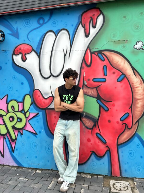 Très Cool Sleeveless Tee